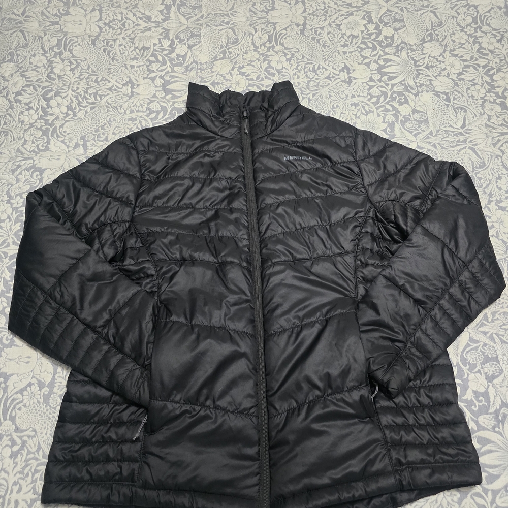 Women's Black Puffer Jacket